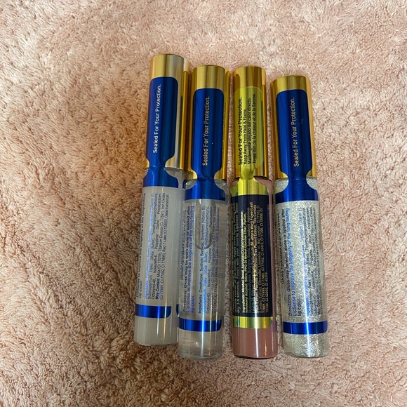 Lipsense - Picture 2 of 3